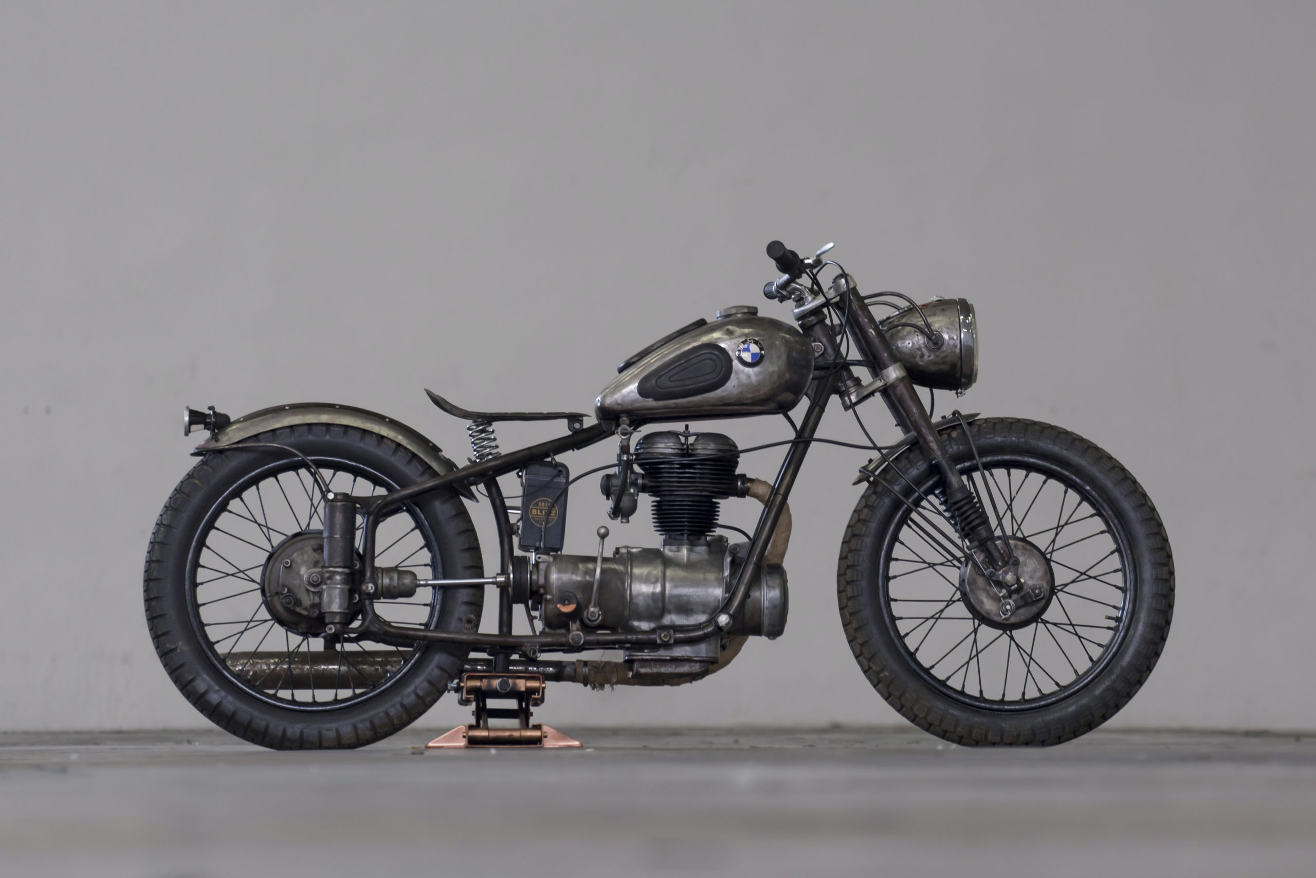 Bmw R25 Riding BMW R25 - Motorbeach